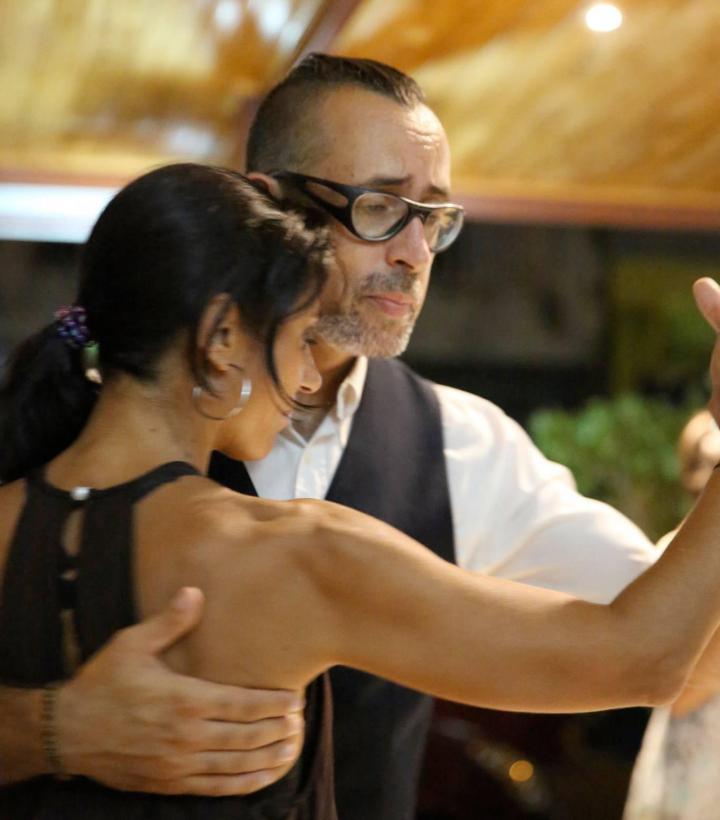 Cours de tango argentin Saint-Pierre