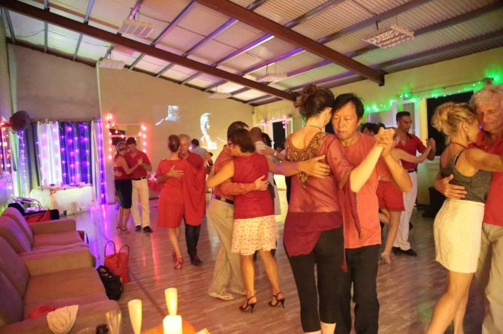 Apprendre le tango argentin à Saint-Pierre